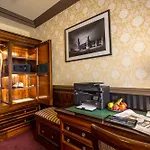 Hotel Myer's 4*