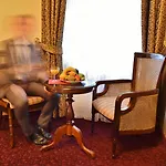 Hotel Myer's