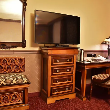 Otel Myer's