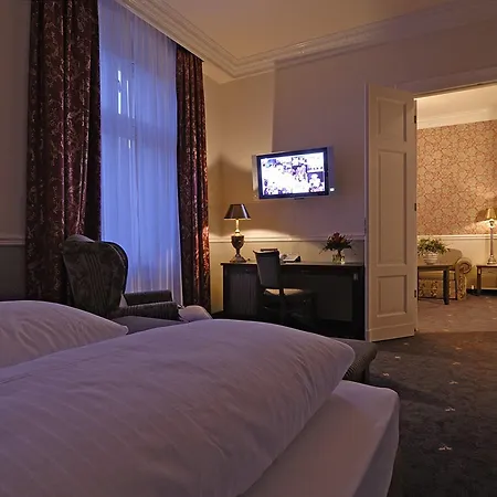 Myer's Otel