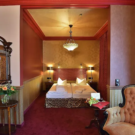 Myer's Ξενοδοχείο 4*