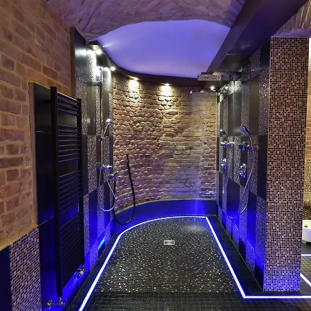 Ξενοδοχείο Myer's 4*