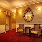 Myer's Hotel